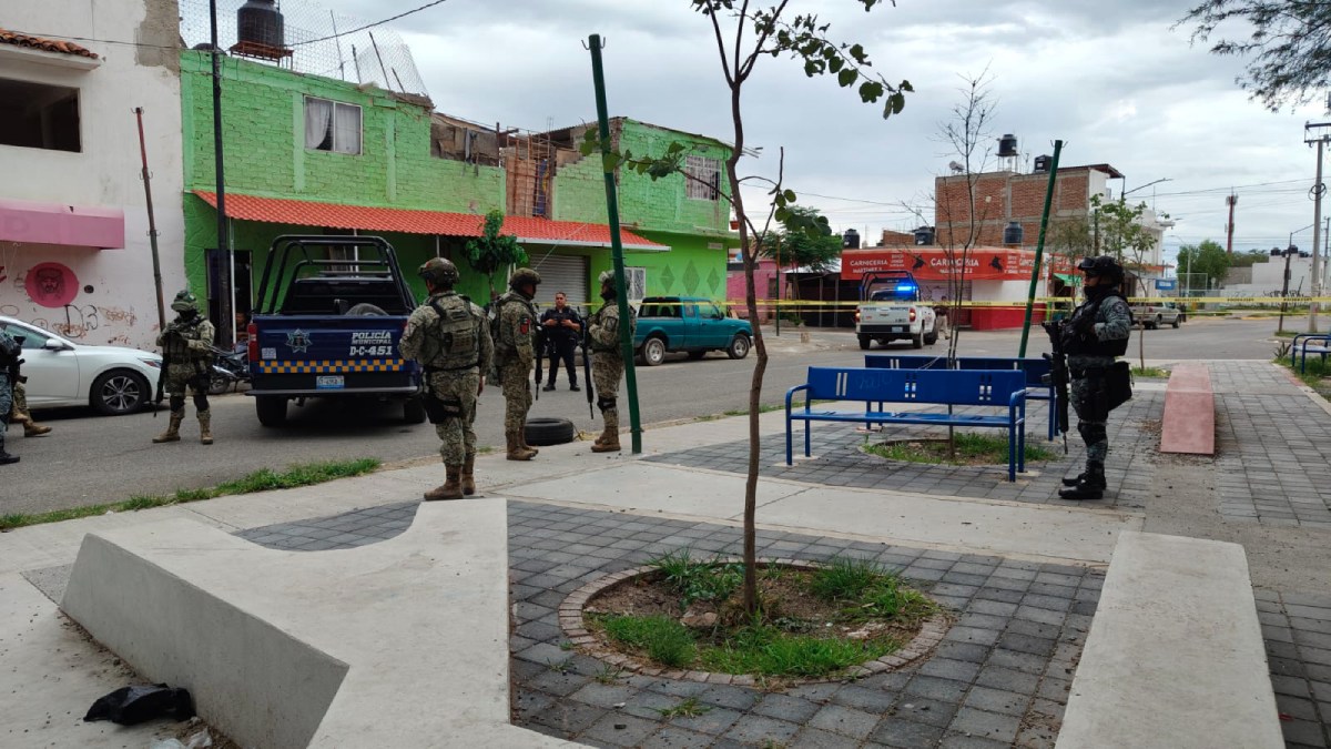 balean a hombre en Villas de San Juan