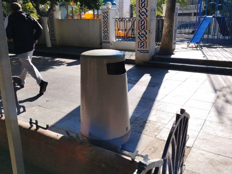 Atribuyen a vandalismo y robo nocturno pérdida de rejas en la Alameda de Celaya