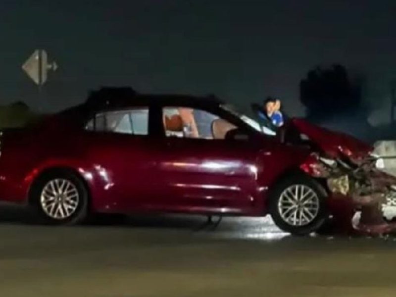 Deja accidente en la carretera Celaya-Juventino Rosas dos lesionados
