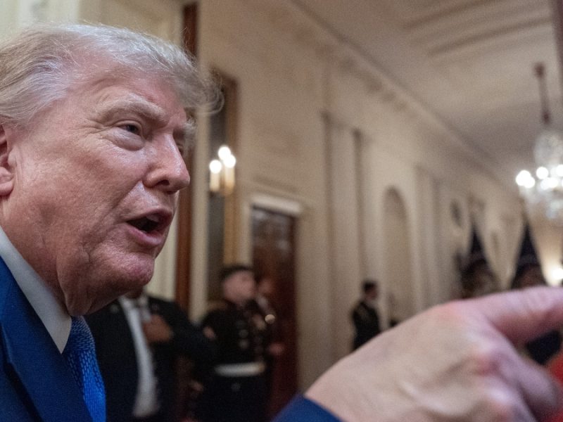 Lo que debes saber del nuevo intento de Trump para limitar la ciudadanía por nacimiento