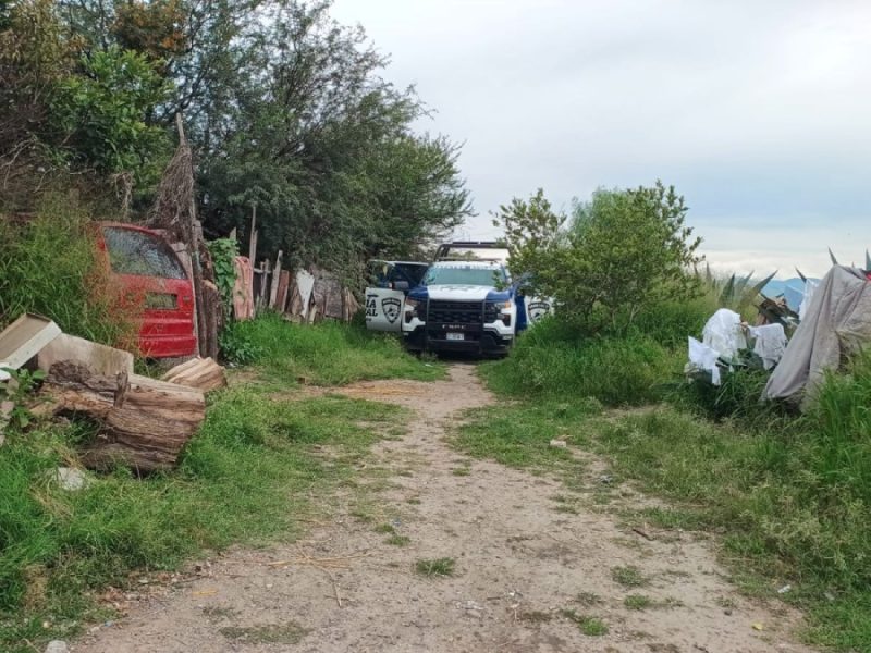 Hallan cuerpo de hombre con huellas de violencia cerca del río Laja en Celaya
