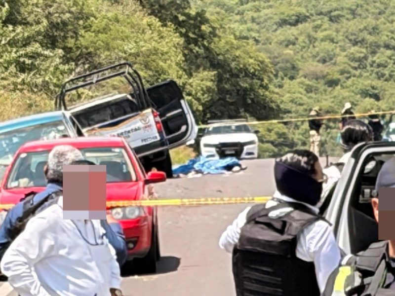 Emboscada a FSPE en carretera Pénjamo-Manuel Doblado deja un policía muerto