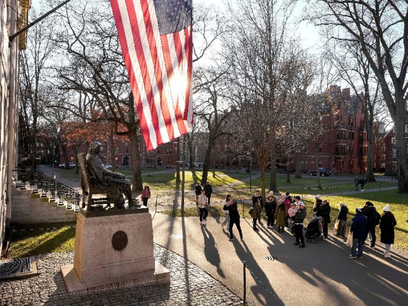 Pentágono investiga a Harvard y 29 universidades por riesgo de espionaje de China