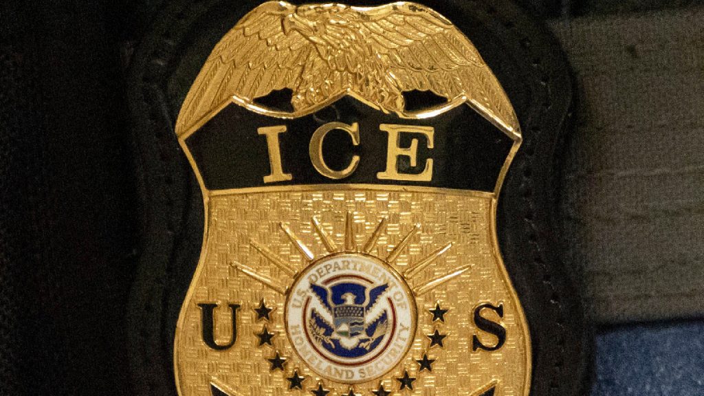 Padre e hijo liberados por ICE en Texas regresan a Santa Catarina, Guanajuato
