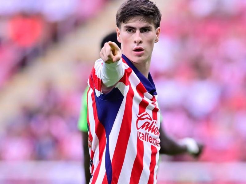 ‘La Hormiga’ González aterriza en Grecia y está a un paso de convertirse en jugador del Olympiacos