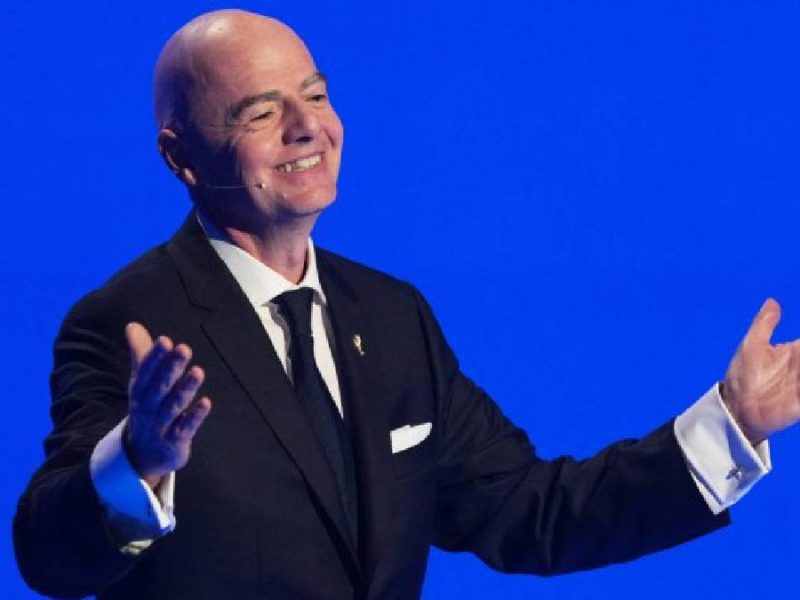 Gianni Infantino rechaza acusaciones sobre presunto romance y pagos durante su etapa en la UEFA