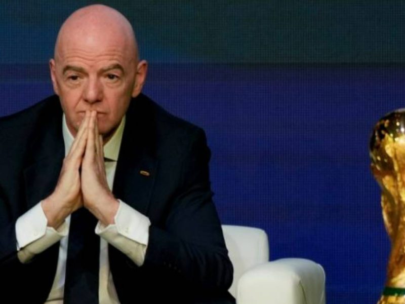UEFA, Concacaf y AFC estudian crear torneos alternativos y 'desafiar' liderazgo de Infantino en FIFA - Foto: AP.