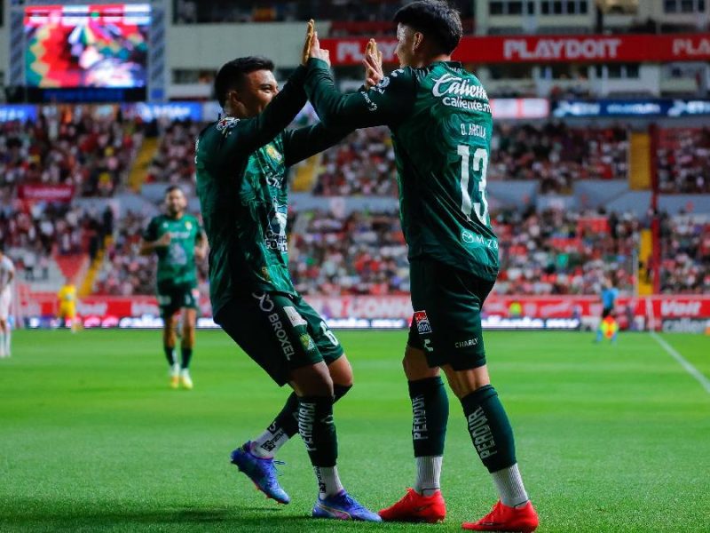¡La Fiera se impone en el Victoria! Arcila y Domínguez hacen ganar al León ante Necaxa