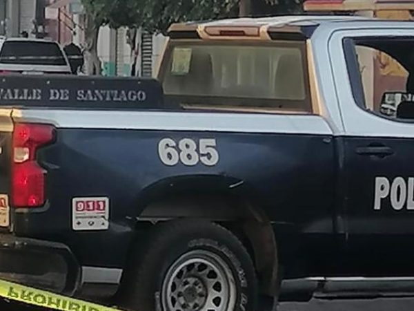 Tarde violenta en Valle de Santiago: Balean a mujer en consultorio y a trabajador
