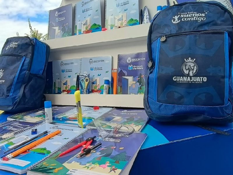 Cambia Gobierno de Guanajuato proveedor de mochilas escolares; invierten 321 mdp