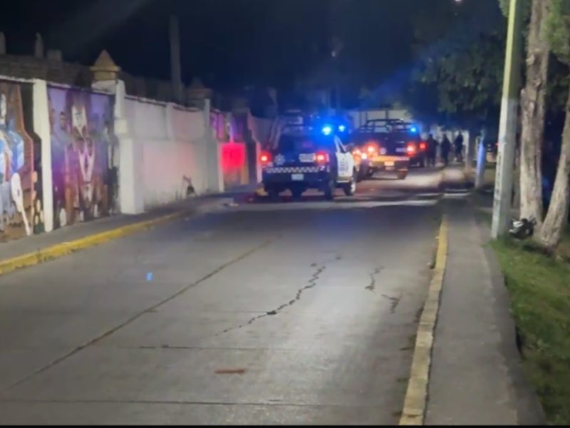 Persecución en Yuriria: Disparan a tractor para detener a borracho que atacó con machete