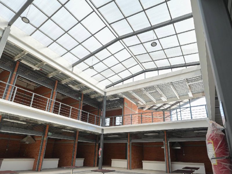 Aún no abre y ya tiene fallas: Detectan deficiencias en el nuevo Mercado El Carmen