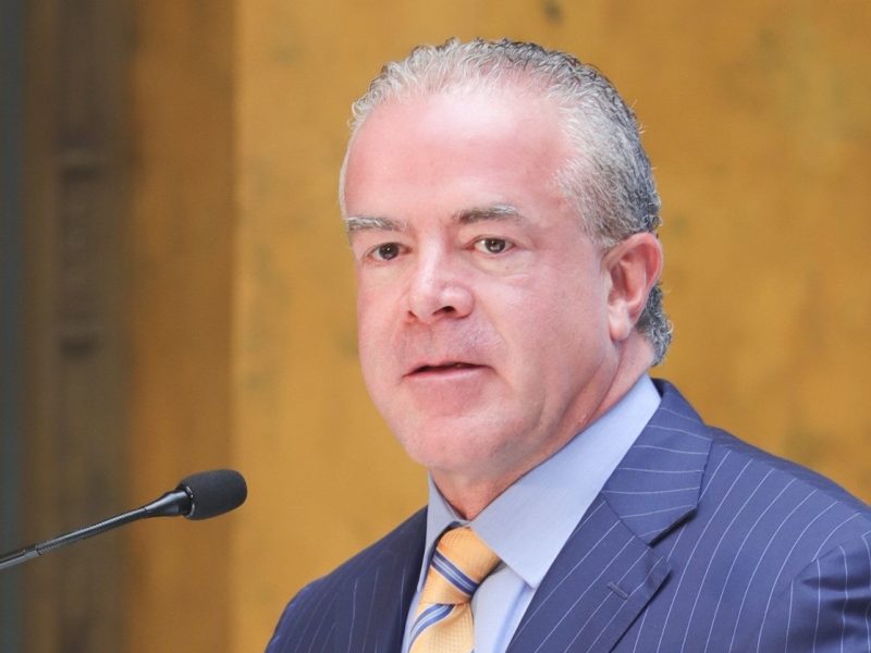 Raúl Rocha Cantú reaparece en Mónaco con reloj de lujo tras nueva orden de aprehensión de la FGR