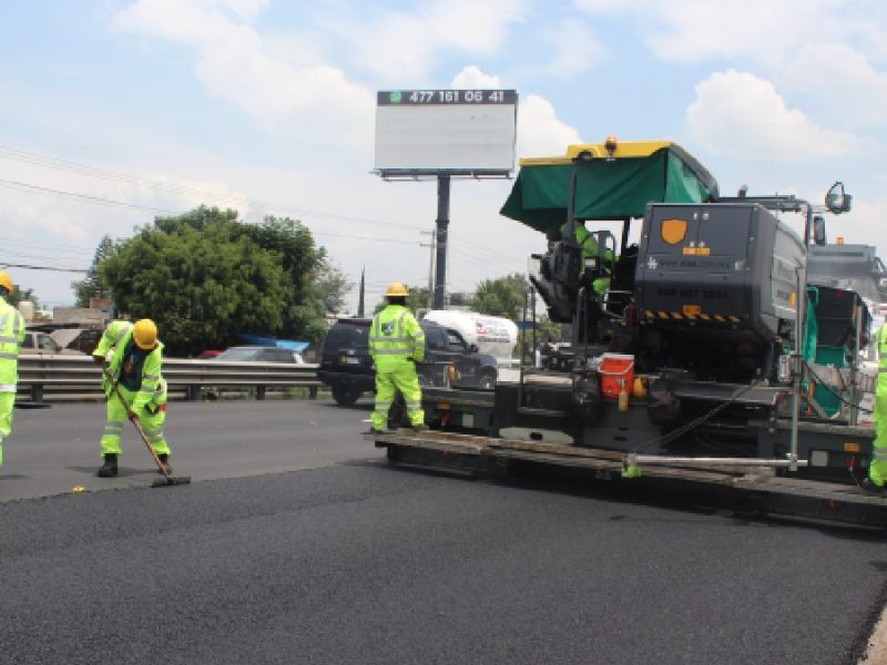Rehabilitan la carretera Irapuato-Silao-León con asfalto de 130 mil llantas recicladas