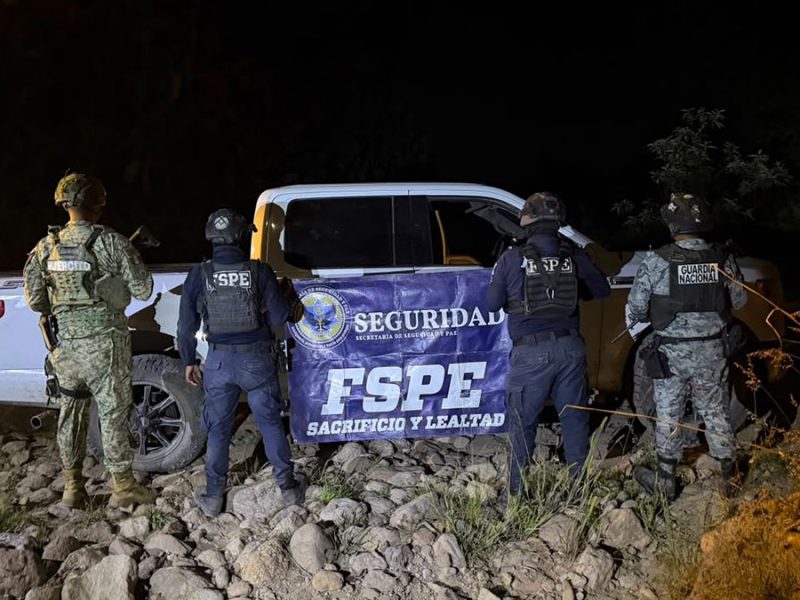 Atacan a balazos a FSPE tras persecución en San Felipe; retienen a menor de edad