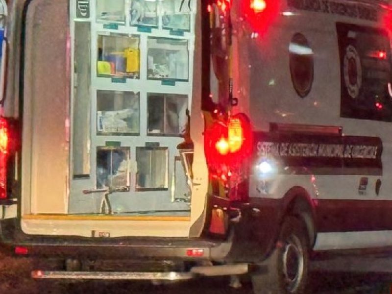 Volcadura de pipa deja un muerto y dos heridos en la Juventino Rosas-Guanajuato