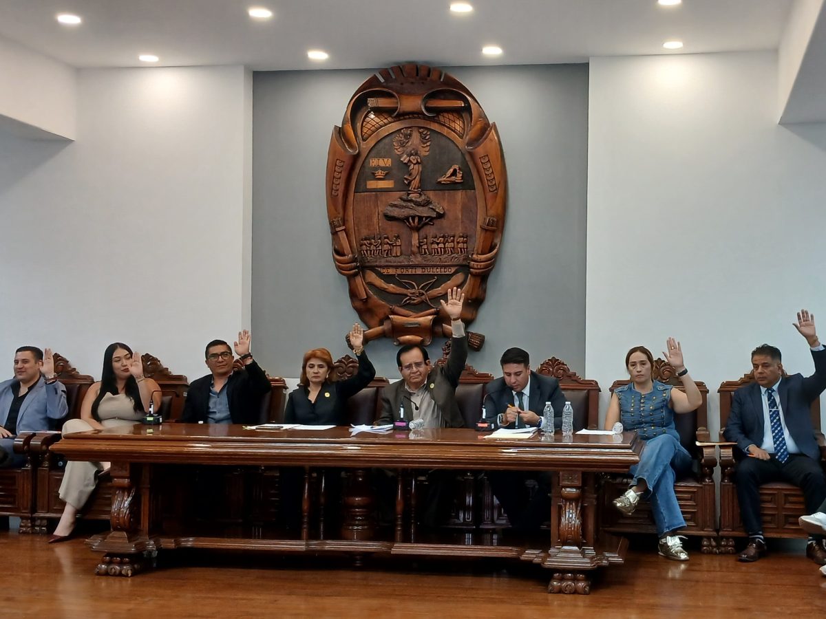Aprueban el Segundo Informe de Juan Miguel Ramírez en Celaya entre reclamos del PAN