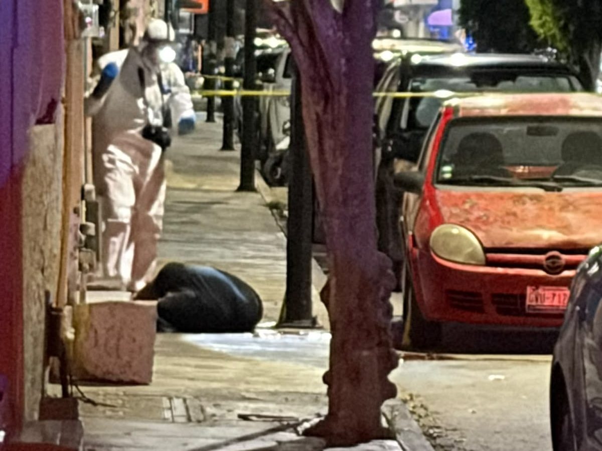 Ataque en el Centro de San Francisco del Rincón deja un muerto y un herido grave