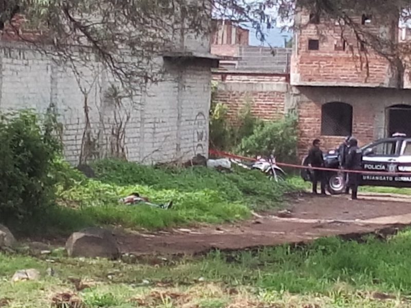 Asesinan a balazos a hombre en el Centro de Acámbaro; vecinos escucharon tres disparos