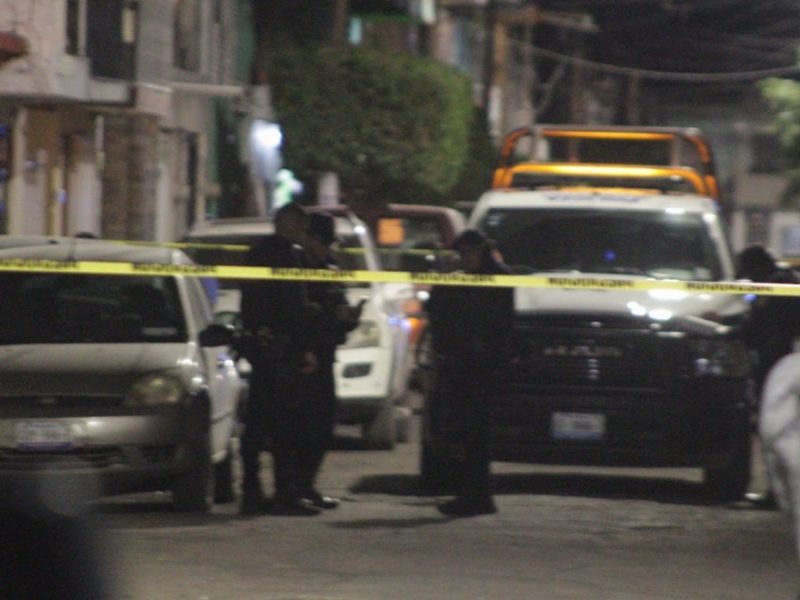 Noche violenta en Pénjamo: balean a dos hombres y a una adolescente