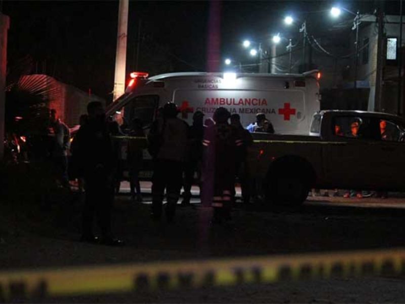 Fiesta acaba entre gritos, balazos y llanto en Chichimequillas; mueren dos jóvenes