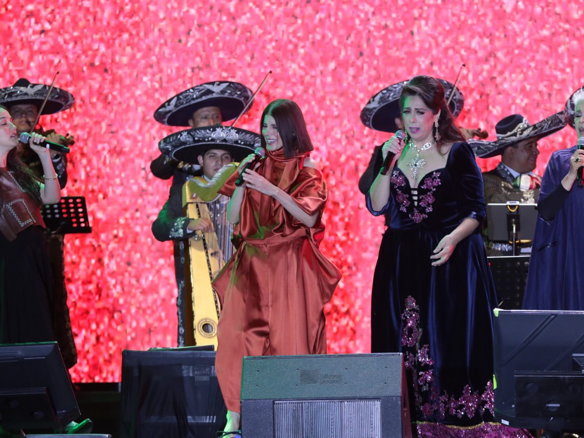 “Chavela y sus mujeres” reúne a más de 6 mil personas en el Forum Cultural de León