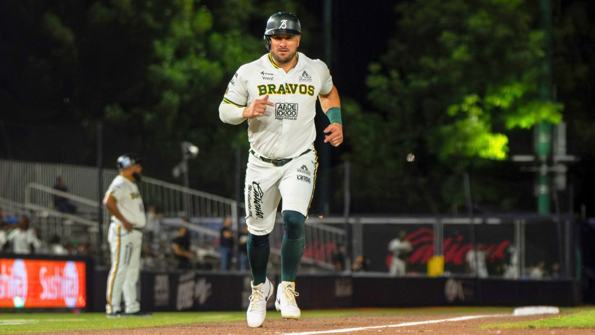 Connor Panas con Bravos en la temporada 2026 de la Liga Mexicana de Beisbol. Bravos de León.