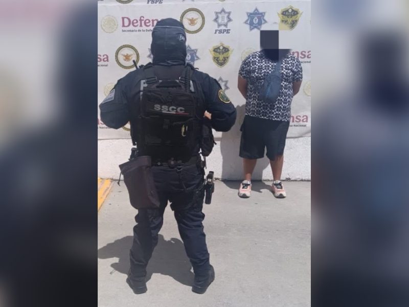 Detienen a hombre por intentar sobornar a policía durante revisión vehicular en Celaya