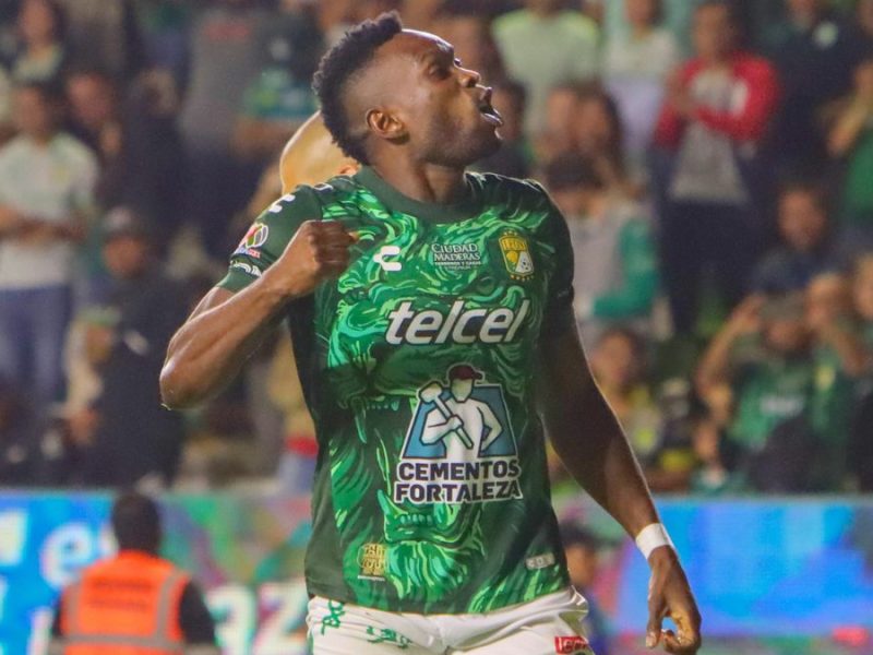 León Vs San Luis EN VIVO: Diber Cambindo abre el marcador en el Nou Camp