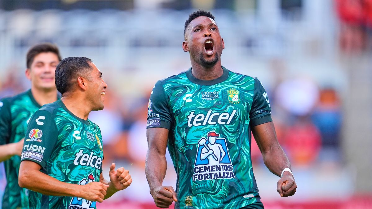 Diber Cambindo celebra su gol en el León Vs América en Leagues Cup. MexSport.