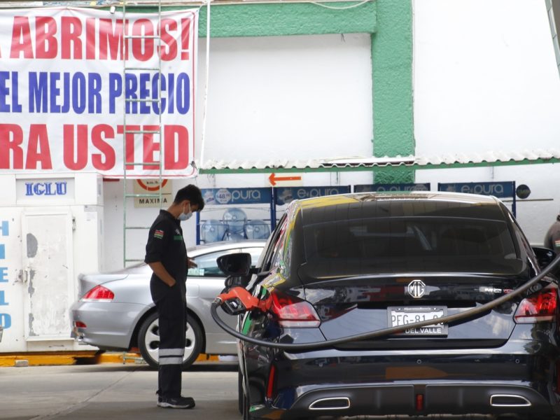 Eliminarán dinero en efectivo en gasolineras y casetas de peaje con nueva ley digital