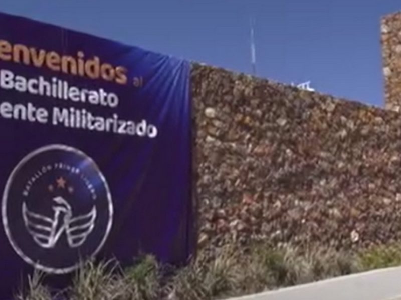 Detectan a estudiante con presunta marihuana en bachillerato militarizado de Dolores Hidalgo