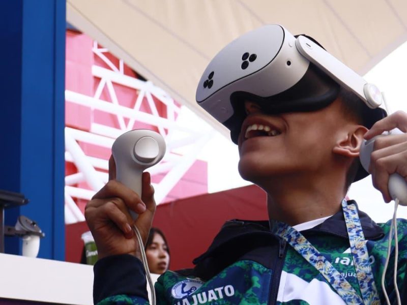 Gigantes tecnológicos ofrecen casi 127 mil apoyos en Guanajuato para capacitarse en IA