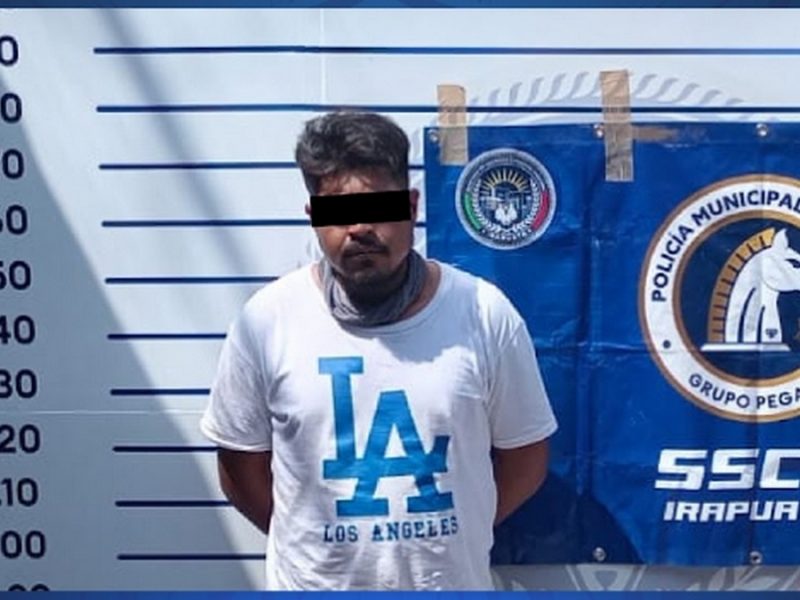 Detienen a Alberto por entregar mensajes para extorsionar en Central de Abastos en Irapuato