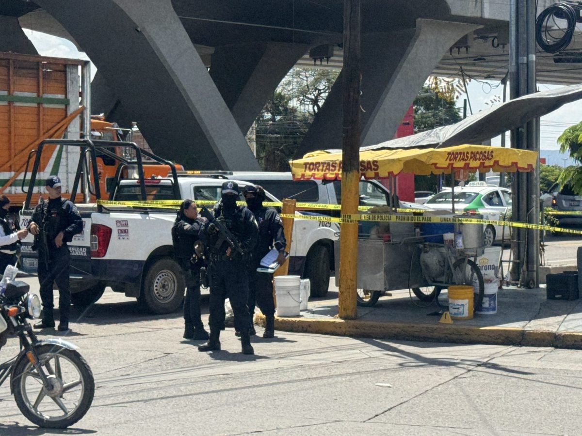 Pánico en Celaya tras ataque armado a puesto de tortas