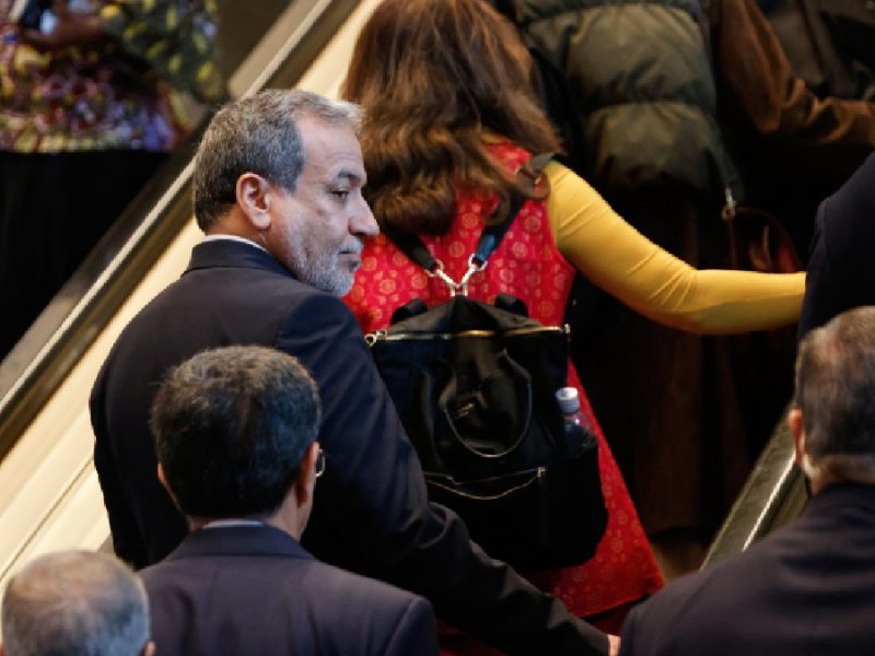 Ofrece Irán reabrir estrecho de Ormuz si EU levanta bloqueo y sanciones