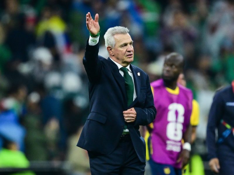 Valencia confirma llegada de Javier Aguirre como su técnico