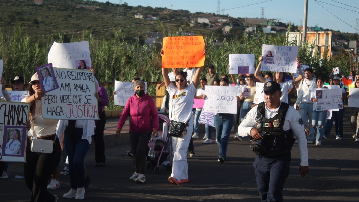 Karla Margarita marcha Irapuato 1