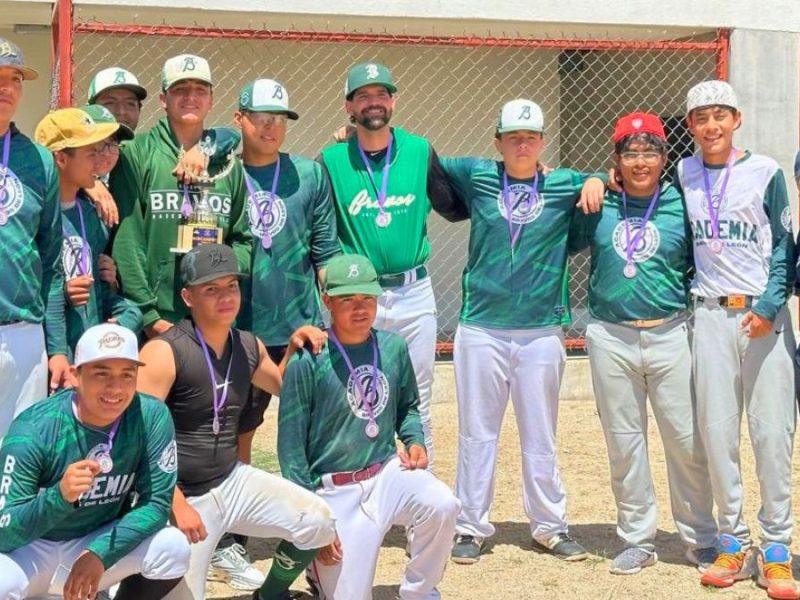 Academia Bravos de León es subcampeona tras dramática final en San Francisco del Rincón