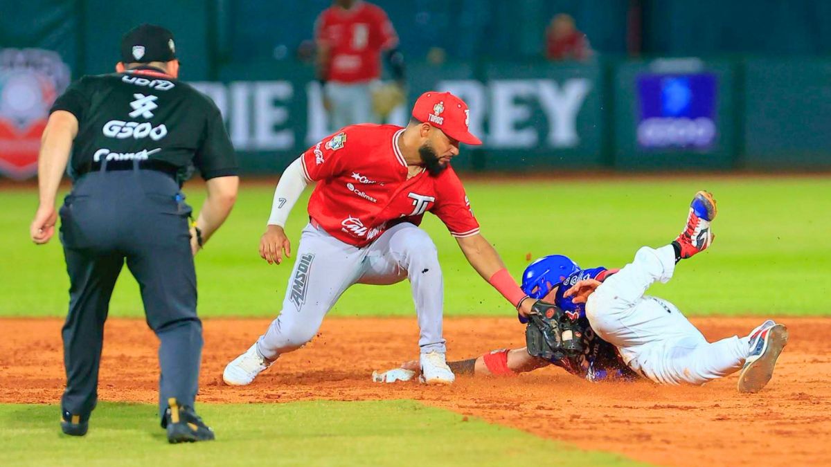 Los Olmecas de Tabasco dominaron a los Toros en Villahermosa. Toros.
