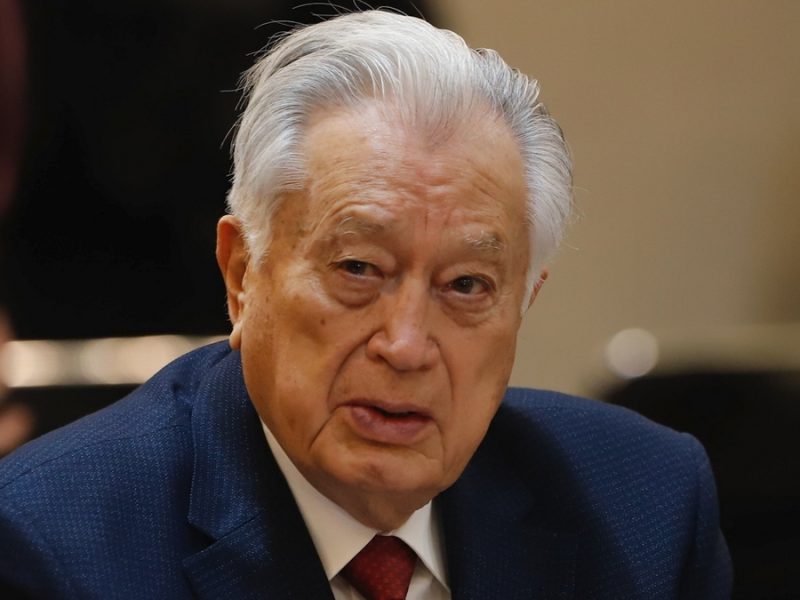 Vuelven como directivos a CFE dos exfuncionarios de Bartlett, uno acusado de nepotismo