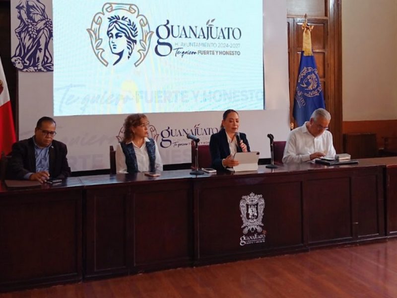 Oficializa Samantha Smith intención de reelegirse como alcaldesa de la capital