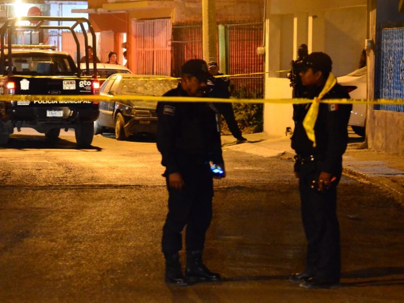 Matan a hombre y dejan moribunda a mujer tras ataque armado en Valle de Santiago