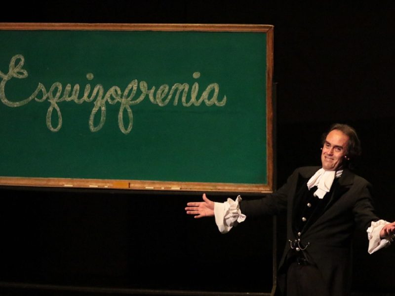 Esquizofrenia pone a prueba la cordura de los leoneses en el Teatro Manuel Doblado
