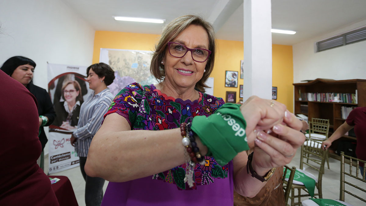 Malú Mícher cárteles oposición