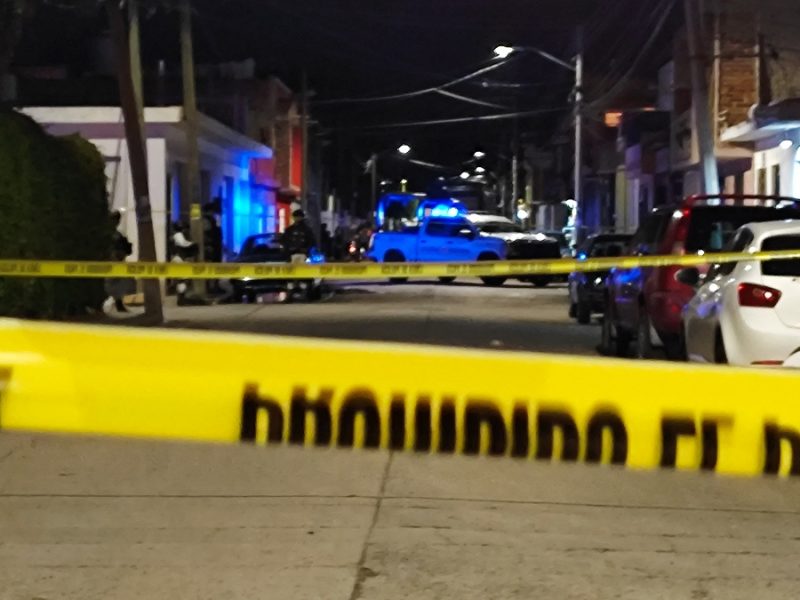 Libra la muerte tras ser acribillado en calles de Puente de Guadalupe, Irapuato