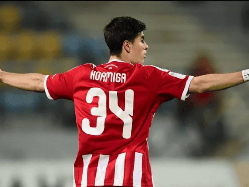 Olympiacos respalda el proceso de ‘Hormiga’ González; nuevo DT español confía en su crecimiento