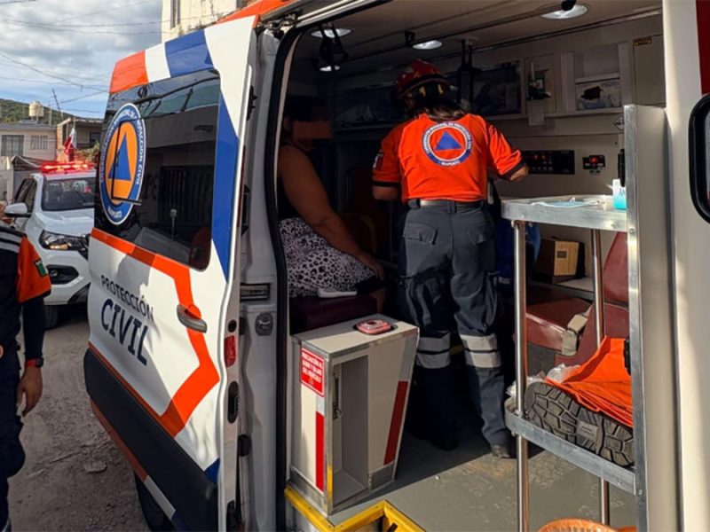 Hospitalizan a mujer en Irapuato tras intoxicación por fuga de gas en su casa en Las Heras