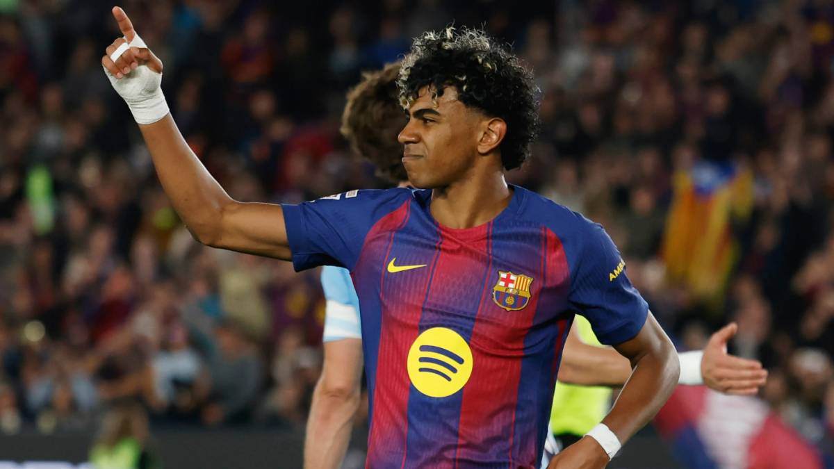 Lamine Yamal se proclama el mejor del mundo junto a Mbappé y asegura que merece el Balón de Oro - Foto: AP.