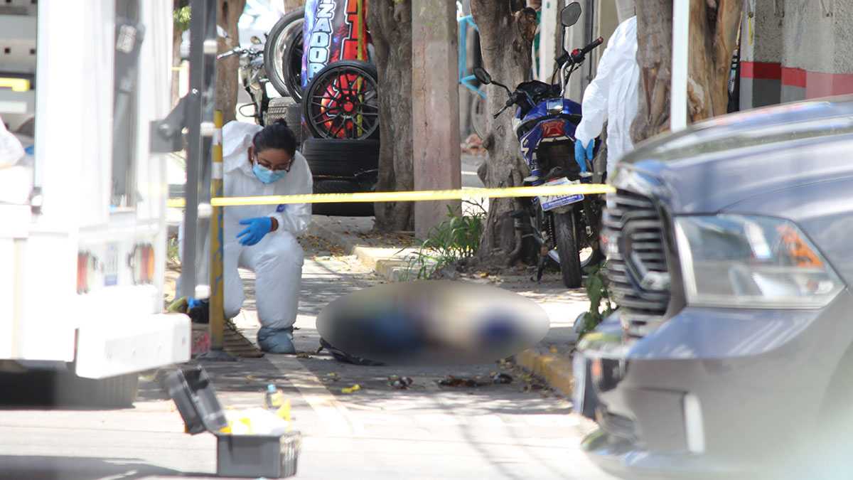León asesinato lavacoches San Miguel